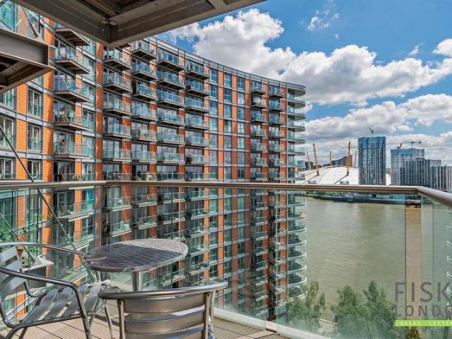 Apartment for rent in Canary Wharf, Greater London