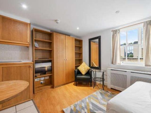 Apartment for rent in Covent Garden, Victoria