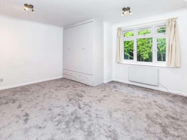 Apartment for rent in St Marks, Maidenhead