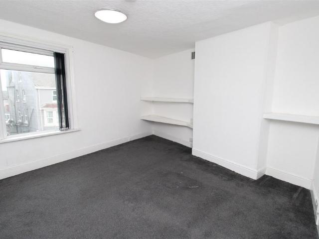Flat for rent in Revoe, Blackpool