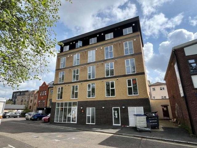 Apartment for rent in Woolston, City Of Southampton