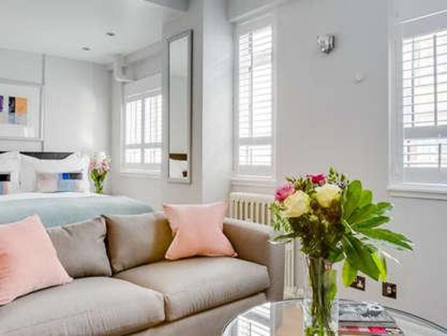 House for rent in Chelsea, Greater London
