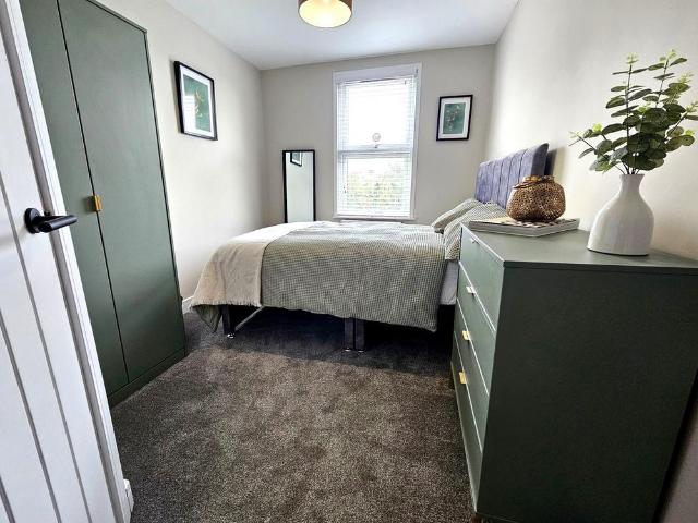 Room for rent in Midway, Kent