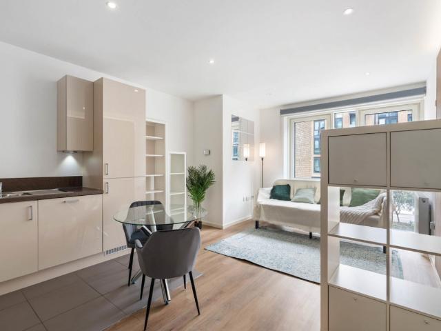 Apartment for rent in London Borough of Wandsworth, Greater London