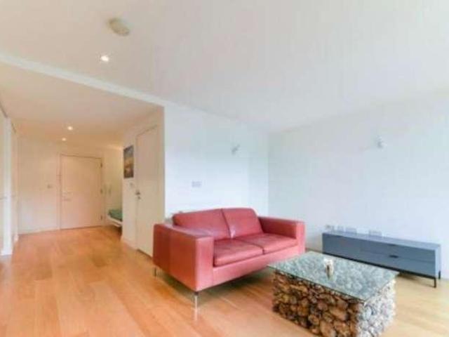 Apartment for rent in Hayes, Greater London