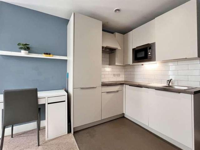 Apartment for rent in West Cliff, Bournemouth