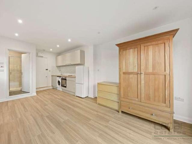 Apartment for rent in Harlesden, Greater London