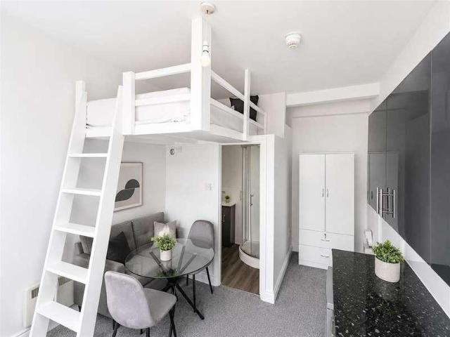Apartment for rent in Brunswick, Brighton & Hove