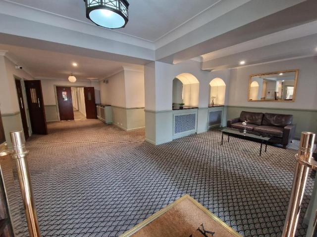 Apartment for rent in Kensington, Greater London