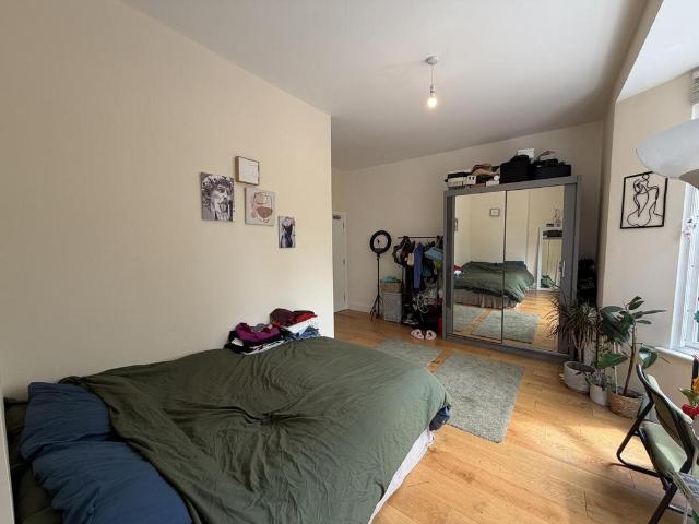 Flat for rent in Greater London