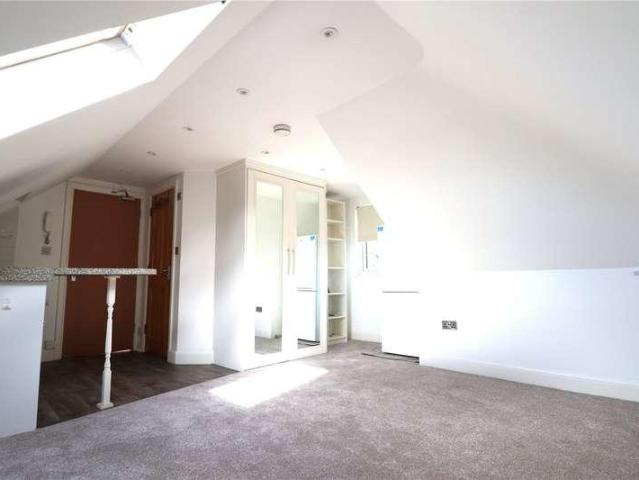 Apartment for rent in Greater London