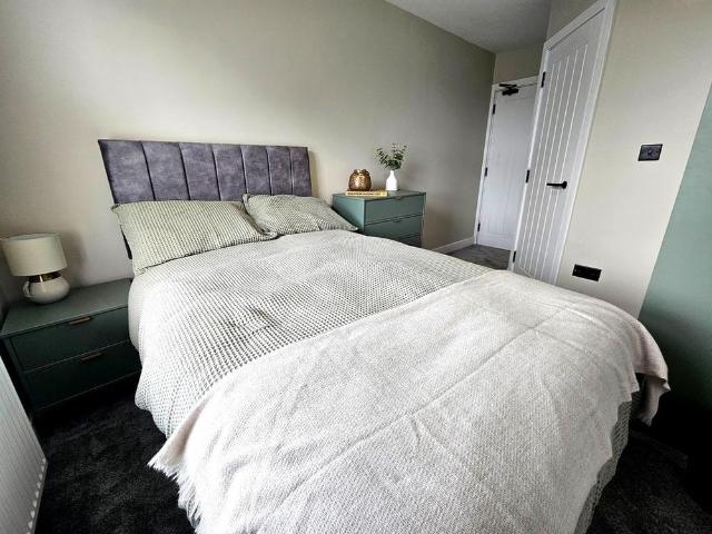 Apartment for rent in Midway, Kent