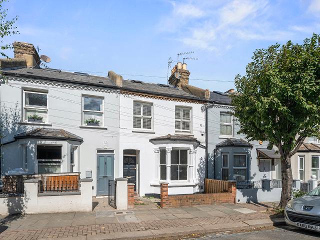 Apartment for rent in London Borough of Wandsworth, Greater London
