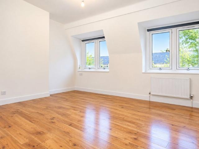 Apartment for rent in Glyndon, Greater London