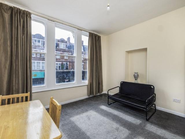 Apartment for rent in Camberwell, Greater London