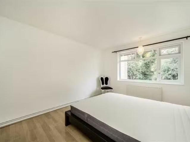 House for rent in Grove Park, Downham
