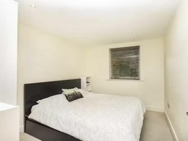House for rent in Battersea, Battersea
