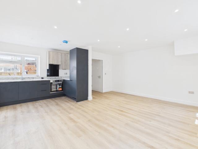 Apartment for rent in Blackwater and Hawley, Hart