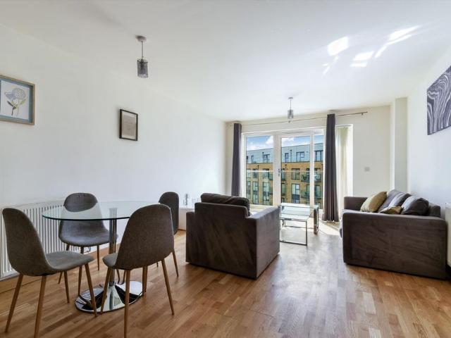 Apartment for rent in Monks Orchard, Kent
