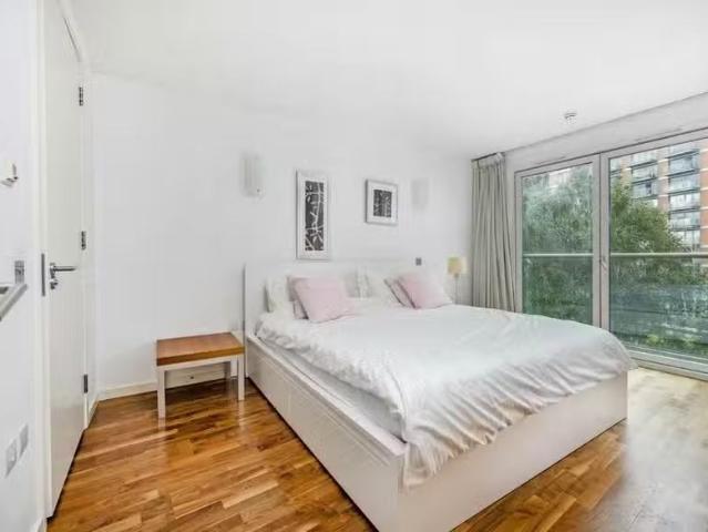 House for rent in Poplar, Greenwich Peninsula