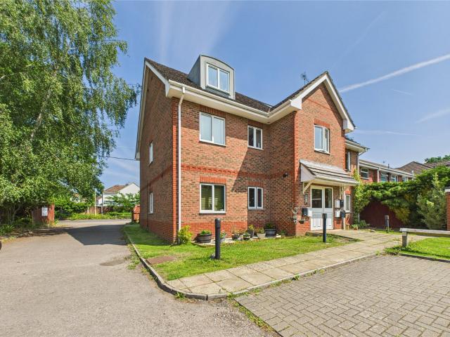 Apartment for rent in Farnborough, Hampshire