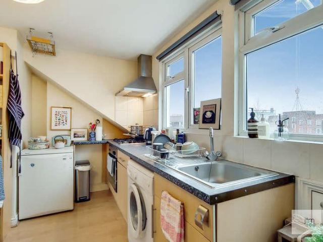 Apartment for rent in Higham Hill, Archway