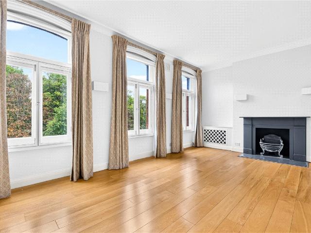 Apartment for rent in Royal Borough of Kensington and Chelsea, Greater London