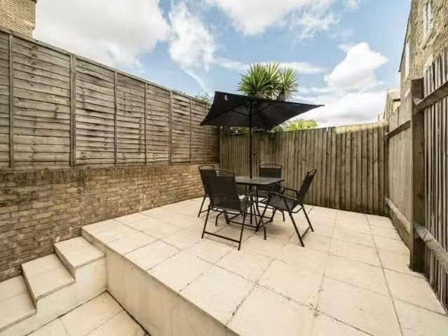 House for rent in Battersea, Clapham Junction