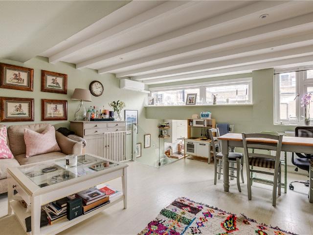Apartment for rent in Fulham, Greater London