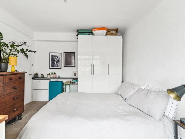 Apartment for rent in Balham, Greater London