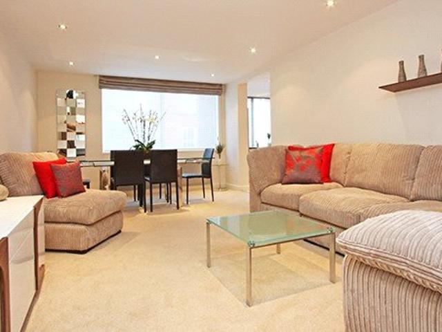 Apartment for rent in Victoria, Greater London