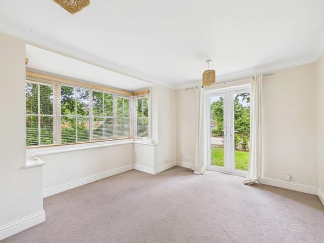 Apartment for rent in Cookham