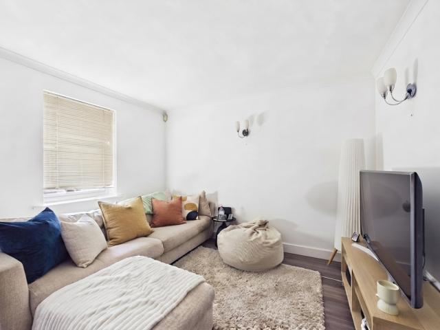 Apartment for rent in Maidenhead