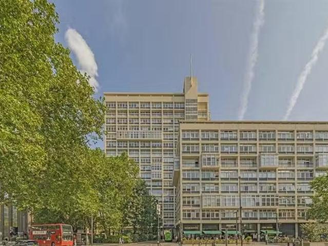 Apartment for rent in Lambeth, Elephant and Castle