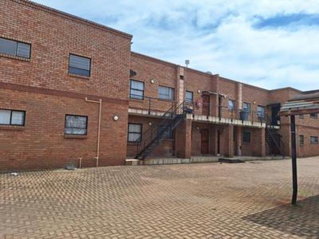Apartment for rent in Mohlakeng, Gauteng