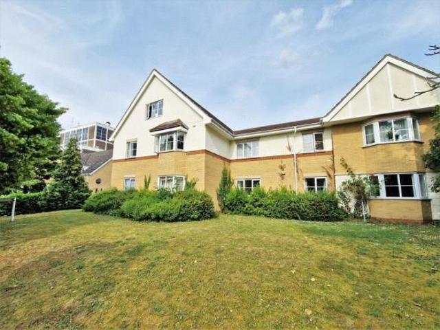 Apartment for rent in Whitley, Reading