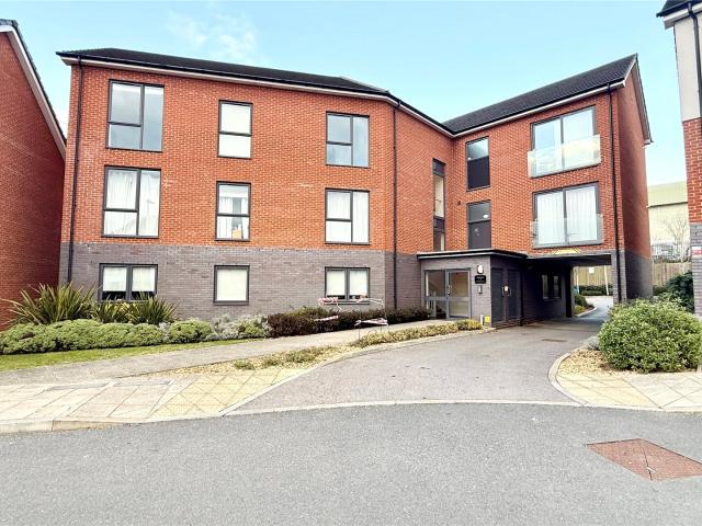Apartment for rent in Kennet Island, Reading