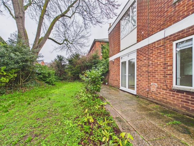 Apartment for rent in Newtown, Reading