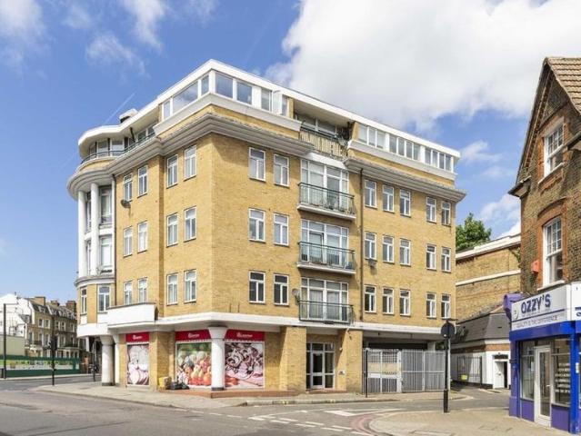 House for rent in Stamford Hill, West Hackney