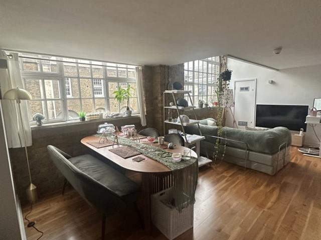Apartment for rent in Greater London