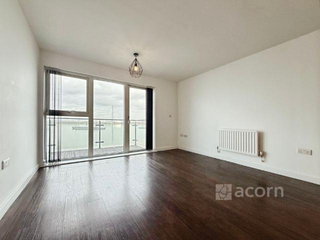 Apartment for rent in Greenhithe, Dartford