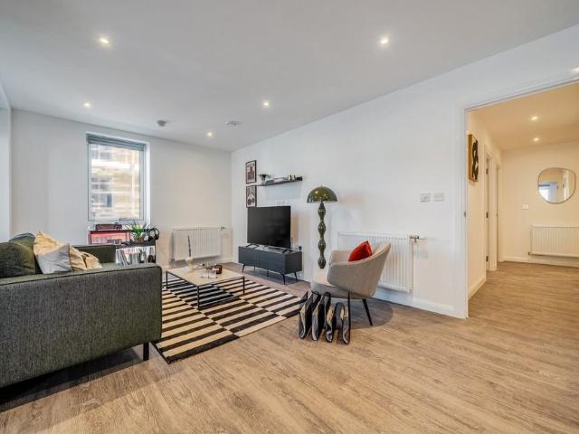 Apartment for rent in New Town, Monks Orchard