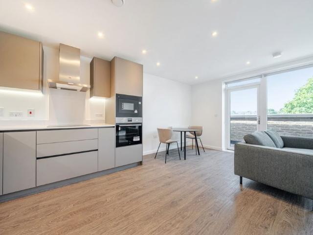 Apartment for rent in New Town, Monks Orchard