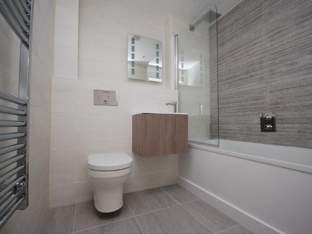 Apartment for rent in Bromley, Widmore