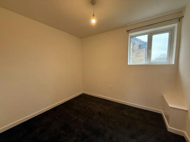 Apartment for rent in Sydenham, Green Close