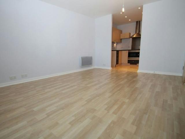 Apartment for rent in Eastcott, Rodbourne