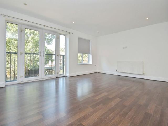 Apartment for rent in Greater London