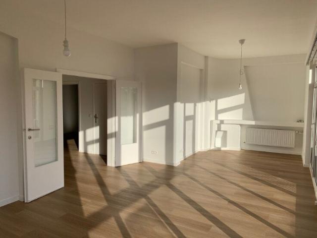 Appartement location à Woluwe-Saint-Pierre - Sint-Pieters-Woluwe, Brussel-Hoofdstad - Bruxelles-Capitale