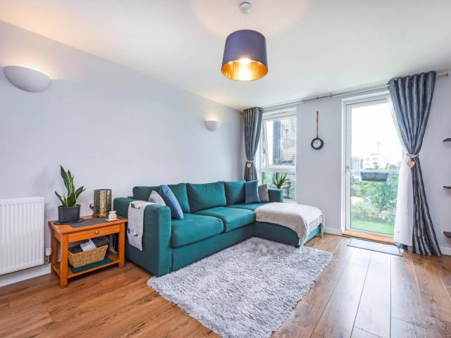 Apartment for rent in North Woolwich, Greater London