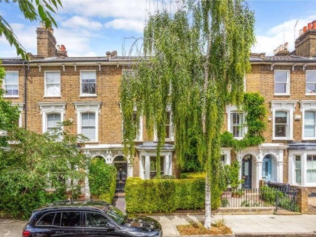 Apartment for rent in South Hackney, Greater London